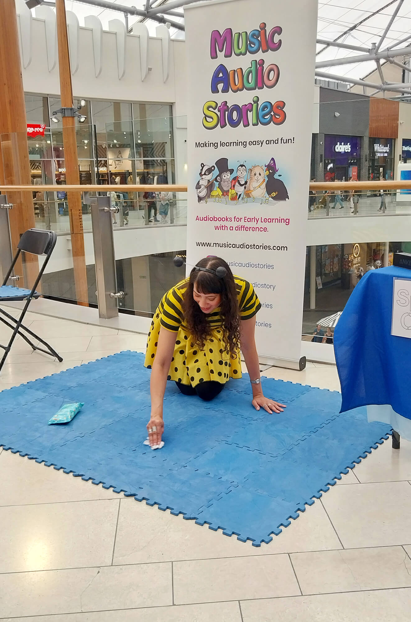 Anna Christina cleaning mats at The O2 image